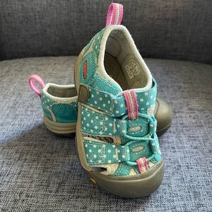 Baby Polka dot Keens